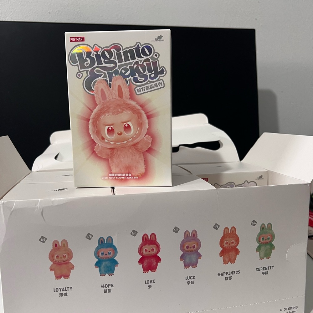 Authentic unopened labubu
